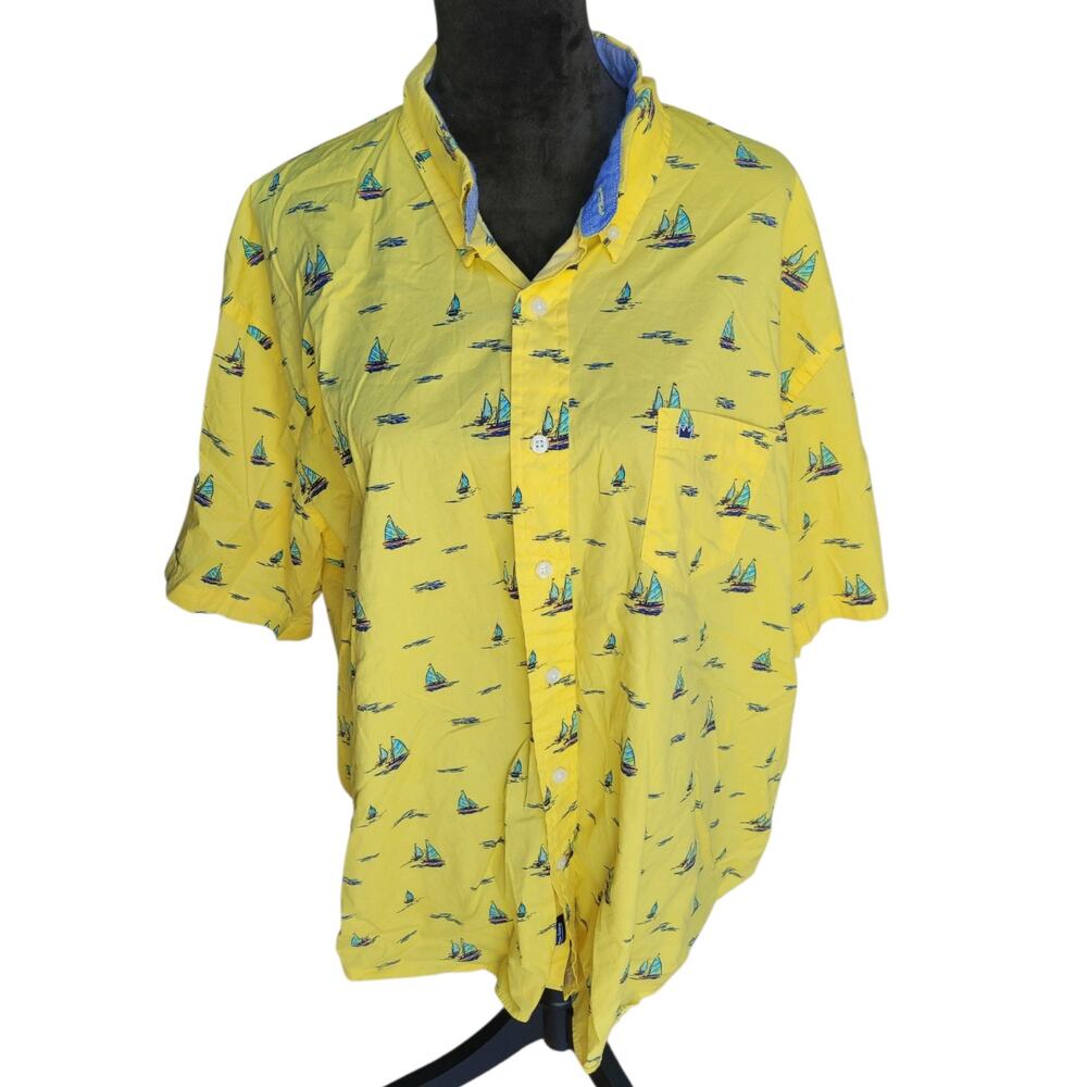 Crown & Ivy Men's XXL Classic Fit Yellow Sailboat Print Shirt Short Sleeve